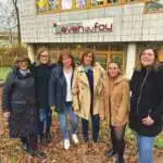 La nouvelle directrice Estelle Chevillon, entourée par une partie de l’équipe du cabinet Even du Fou