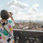 La montée de la Tour Philippe Le Bon, une des visites proposées par Destination Dijon