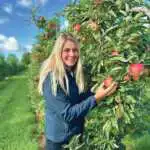 Melissandre Contour vous attend à Bretenière à la ferme pour la cueillette de pommes en libre service ou bien au magasin Magapomme