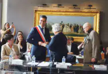 Pierre Bolze revêt l’écharpe de maire